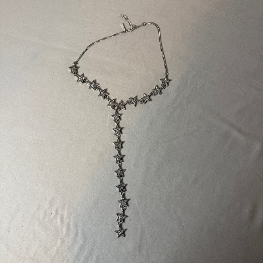 Elegant Silver Star Necklace